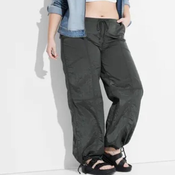 wild fable Pants - Wild Fable Women's Mid-Rise Wide Leg Parachute Pants Dark Green Size X-Large